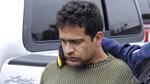 Israel Vallarta,  detenido en 2005 (imagen) por secuestro, no tendrá el beneficio porque enfrenta otro proceso por plagio.