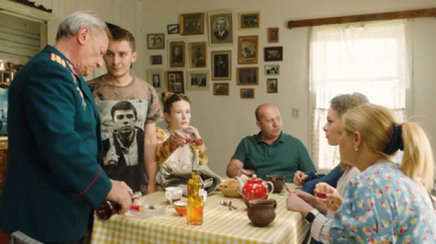 Fotograma de la película rusa "Parientes"