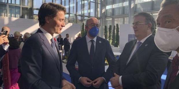El primer ministro de Canadá, Justin Trudeau y Marcelo Ebrard Casaubón.