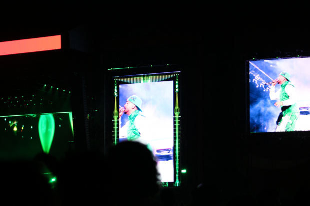 El escenario Coca Cola durante el show de Ozuna