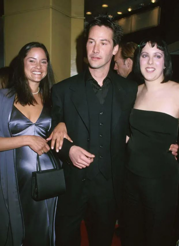 Keanu Reeves y sus hermanas