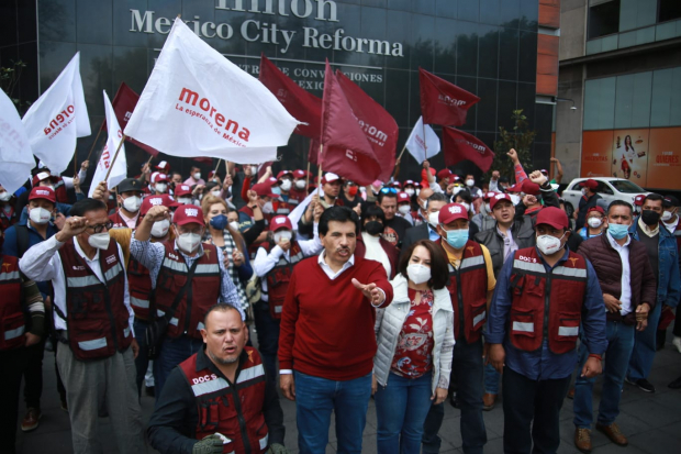 José Ramón Enríquez durante la caravana de protesta en contra de los resultados a la gubernatura de Durango por Morena.