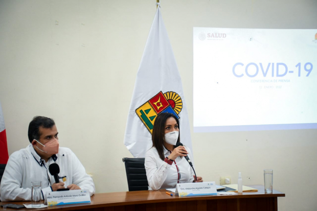 La secretaria de Salud de Quintana Roo, Alejandra Aguirre Crespo, durante conferencia de prensa; pide no bajar la guardia ante aumento de casos por COVID-19.