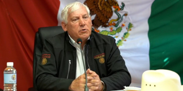 El secretario de Agricultura y Desarrollo Rural, Víctor Villalobos Arámbula, añadió que el Senasica va a garantizar la calidad de los productos mexicanos.