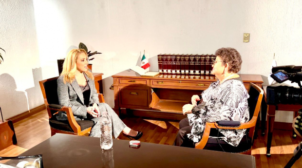 La fiscal Ernestina Godoy en entrevista con la periodista Bibiana Belsasso.