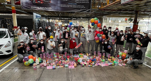 Colaboradores de Nissan donaron despensas y productos de primera necesidad, así como de más de 3,600 juguetes para niños y niñas el pasado Día de Reyes