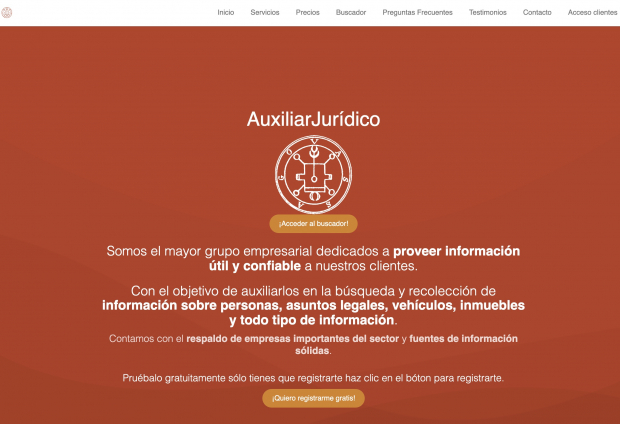 La página auxiliarjuridico.com se anuncia como una empresa.