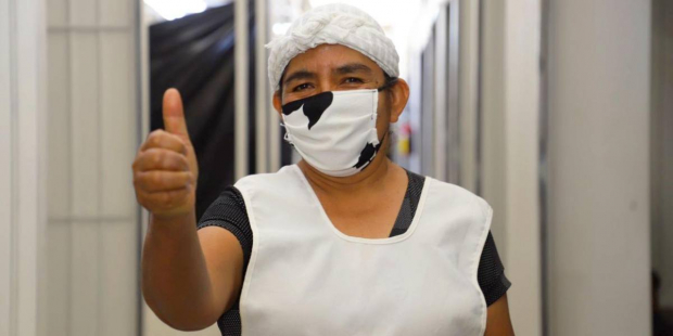 El presidente municipal de Oaxaca de Juárez, Francisco Martínez Neri, anunció que próximamente se realizaran las tareas de ampliación de los comedores en beneficio de los locatarios.