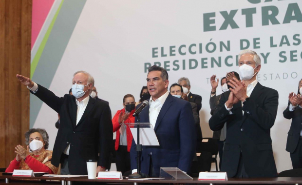 El PRI será quien elija al candidato o candidata que habrá de abanderarnos para la próxima elección en el 2023, puntualizó Alejandro Moreno Cárdenas
