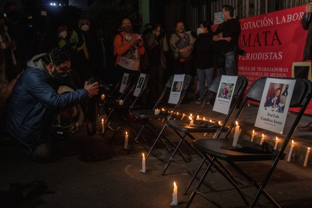 Periodistas y activistas protestaron frente al edificio de la Secretaria de Gobernación para exigir el esclarecimiento de los periodistas asesinados este año, el pasado 14 de febrero.
