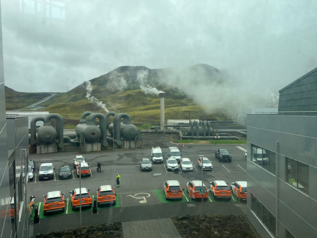 Planta geotérmica de Hellisheidi en Islandia.