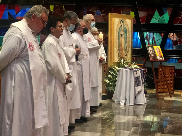 Integrantes de la Compañía de Jesús ofrecieron una misa en honor a los religiosos Javier Campos y Joaquín Mora, el pasado 21 de junio.