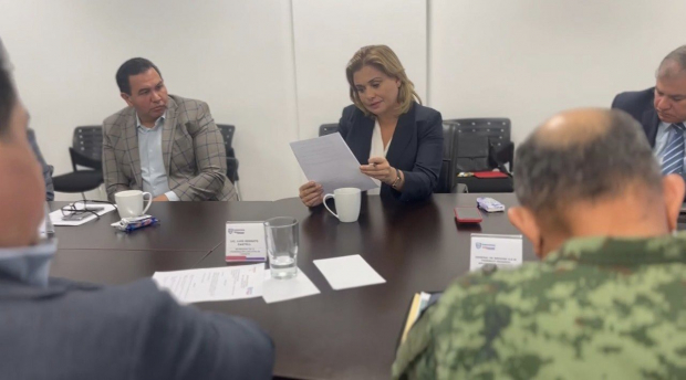 La gobernadora de Chihuahua se reunió ayer con distintos órdenes de gobierno para tratar el tema.