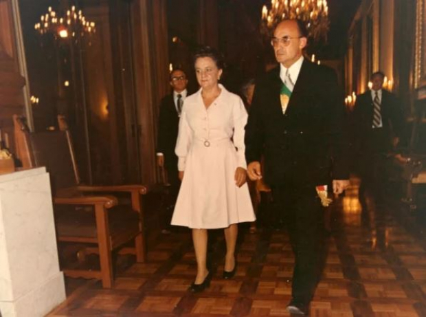 Luis Echeverría y su esposa, María Esther Zuno, en una foto de archivo.