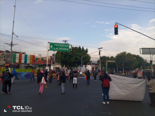 Vecinos de San Gregorio Atlapulco en Xochimilco.