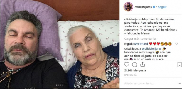 La polémica foto de Mijares y su mamá