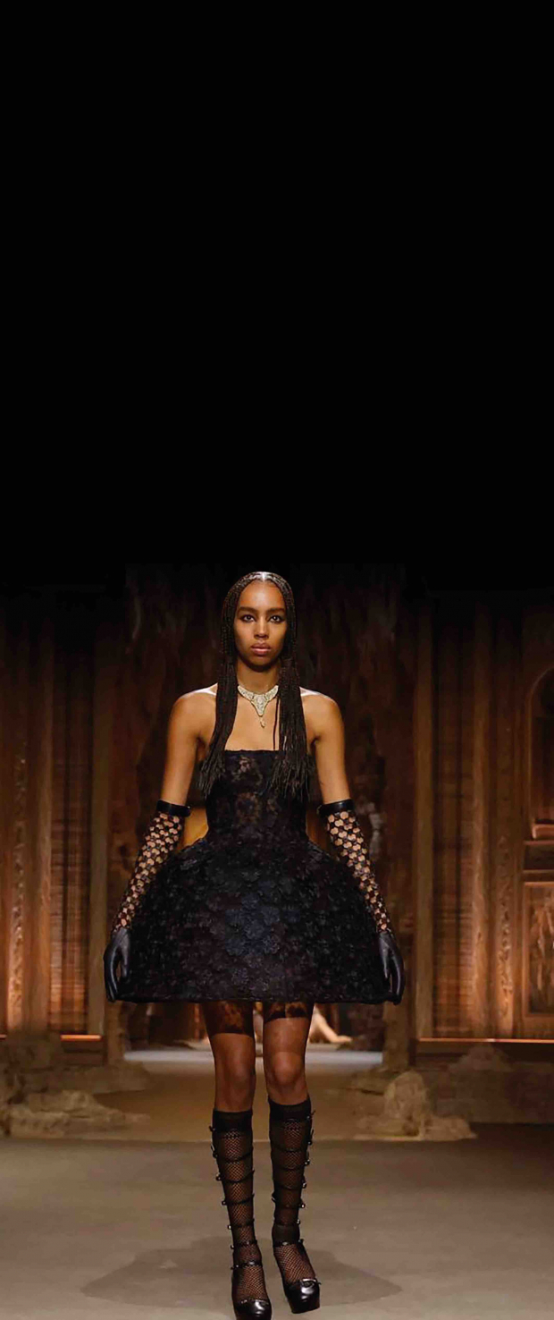 Los vestidos de crinolina son otra de las tendencias de Dior para la temporada.