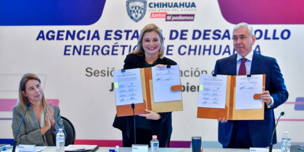 Maru Campos abundó en que la Agencia Estatal de Desarrollo Energético trabajará con base en 8 ejes rectores para promover el desarrollo energético chihuahuense.
