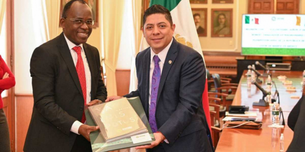 Recibe Mandatario Estatal a Embajador de Costa de Marfil en México,