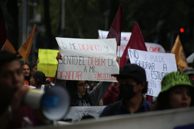 La marcha se llevo a cabo de manera pacífica del Ángel de la Independencia, al Zócalo de la Ciudad de México