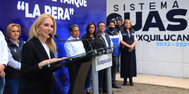 “'La Pera' hoy inicia un nuevo capítulo, un capítulo en el cual ya no les hará falta el agua", dijo la presidenta municipal de Huixquilucan, Romina Contreras.