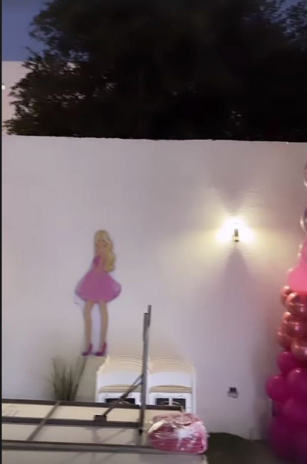 Karely Ruiz decoró su casa de Barbie