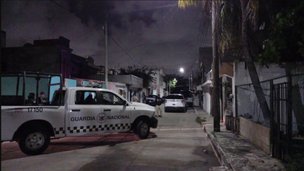 El pasado 12 de octubre, agentes encubiertos de la Fiscalía de Quintana Roo rescataron a 4 mujeres que eran víctimas de explotación sexual en Cancún, además, desarticularon a la banda de tratantes, y se  logró detener a una persona que las custodiaba.