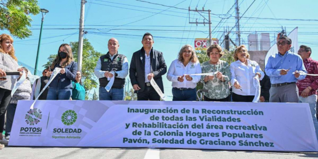 El gobernador de San Luis Potosí, Ricardo Gallardo Cardona, entregó la obra “Reconstrucción de todas las vialidades y rehabilitación del área recreativa de la colonia Hogares Populares Pavón”.