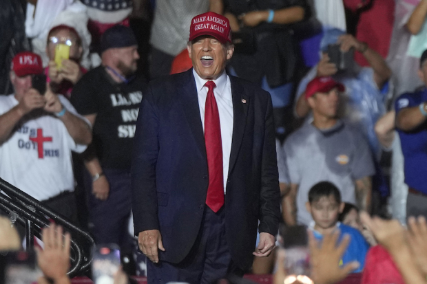 El expresidente Donald Trump, en un acto de campaña a favor del senador Marco Rubio, republicano por Florida, en Miami, el sábado.