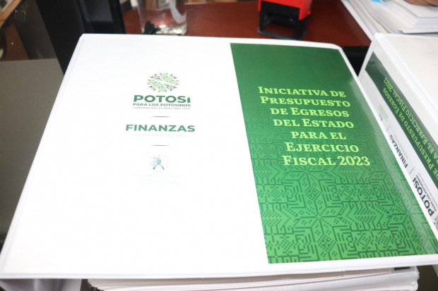 El secretario de Finanzas de Gobierno del Estado, Salvador González Martínez, precisó que este presupuesto contribuirá al desarrollo social de la entidad,