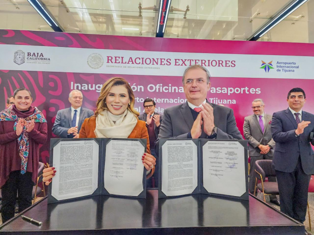 La oficina de Pasaportes en Tijuana permitirá tramitar pasaportes emergentes y no emergentes para beneficio de todas las y los viajeros que utilizan uno de los recintos aeroportuarios más importantes de México.