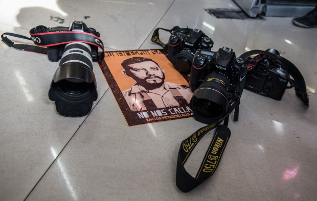 El fotoperiodista Rubén Espinosa fue asesinado en un departamento de la colonia Narvarte, de la Ciudad de México, junto con cuatro mujeres en 2015.