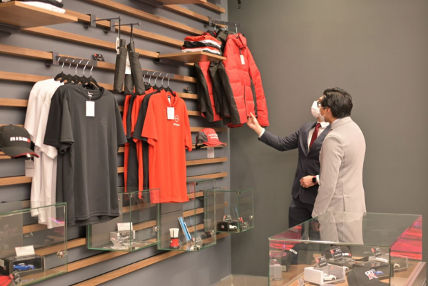 El nuevo City Hub de Nissan en Mitikah se suma a las más de 100 tiendas a nivel nacional que ya cuentan con el nuevo diseño arquitectónico global para tiendas de la marca.