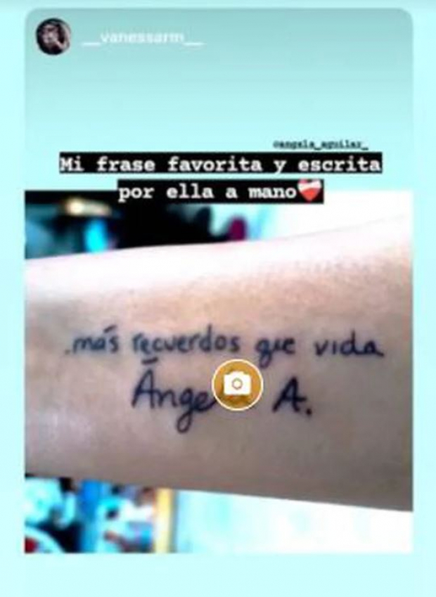 El tatuaje del fan de Ángela Aguilar