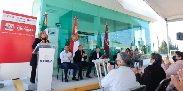 Con una inversión de 3 millones 376 mil pesos, la gobernadora Lorena Cuéllar Cisneros inauguró el Banco del Bienestar en el municipio de Tepeyanco.