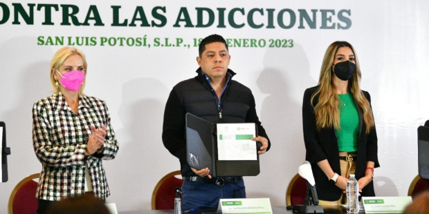 El gobernador de San Luis Potosí, Ricardo Gallardo Cardona, refrendó el trabajo coordinado de la administración estatal para el fortalecimiento del sistema de atención en salud y disminución de adicciones