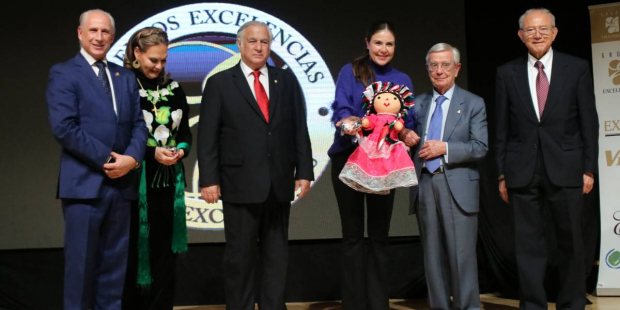 Querétaro recibió los premios en una ceremonia de gala, realizada en el marco de la Feria Internacional de Turismo (Fitur) de Madrid.