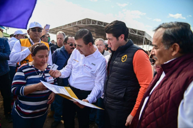 Un total de 852 lotes fueron entregados a los asignatarios del Fraccionamiento Hacienda San Miguel, en el municipio de Escobedo