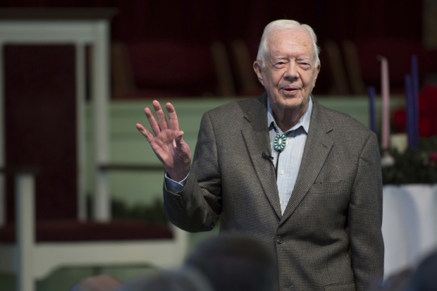 El expresidente estadounidense Jimmy Carter ofrece una clase dominical en la Iglesia Bautista Maranatha en su natal Plains, Georgia, el domingo 13 de diciembre de 2015