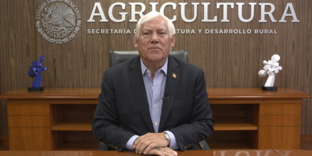 El secretario de Agricultura y Desarrollo Rural, Víctor Villalobos Arámbula, participó en la ceremonia con motivo del centenario de la Universidad Autónoma Agraria Antonio Narro.
