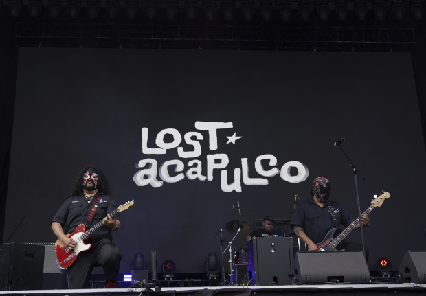 Una buena dosis de surf con Lost Acapulco en el Vive Latino.