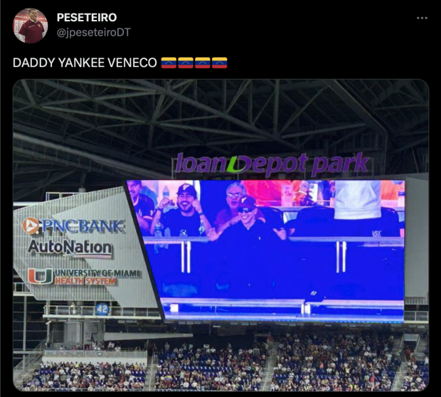 Daddy Yankee en el Clásico Mundial de Beisbol.