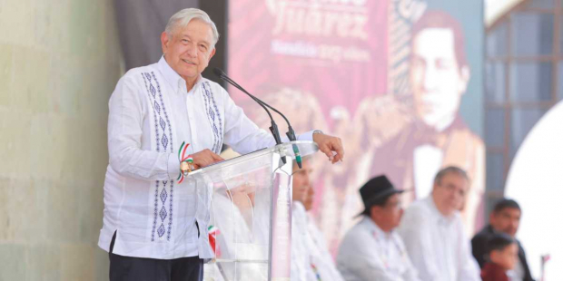 El Presidente de México, Andrés Manuel López Obrador, y el gobernador de Oaxaca, Salomón Jara Cruz, encabezaron la ceremonia del 217 Aniversario del Natalicio de Benito Juárez.