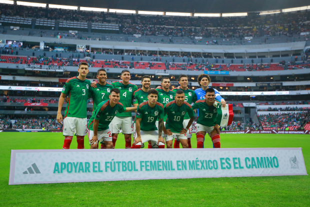 La Selección Mexicana en el Estadio Azteca previo a su duelo ante Jamaica.