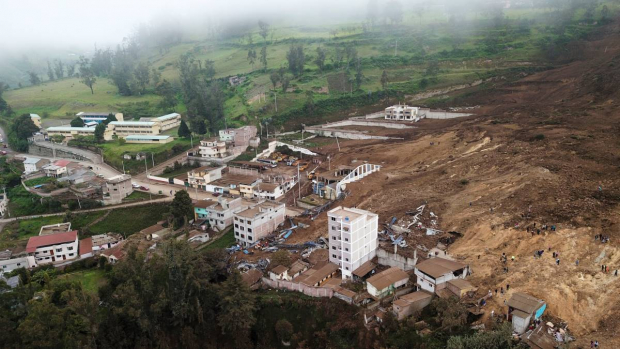 Alrededor de 163 casas fueron afectadas por desprendimiento de tierra en Alausí.