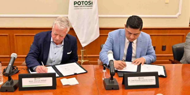 El gobernador de San Luis Potosí, Ricardo Gallado Cardona, encabezó el anuncio de inversión y firma de contrato con la empresa Steel Dynamics.