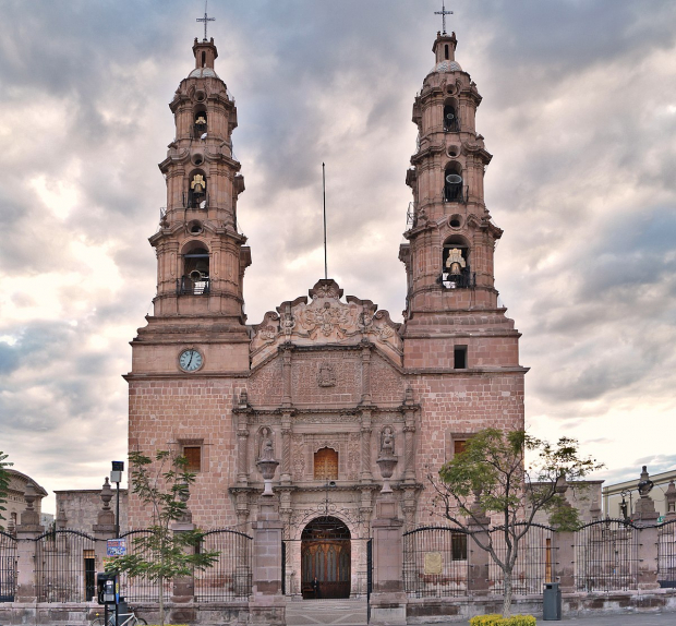 La catedral es uno de los principales atractivos de la ciudad de Aguascalientes.