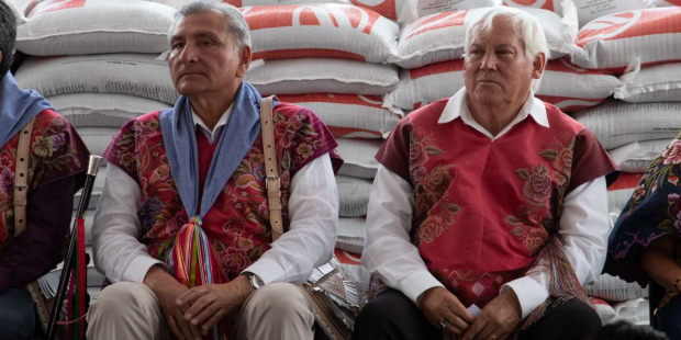 Los secretarios de Agricultura y Desarrollo Rural, Víctor Villalobos Arámbula, y de Gobernación, Adán Augusto López Hernández, pusieron en marcha el programa prioritario Fertilizantes para el Bienestar en Chiapas.