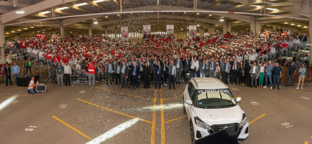 Nissan Mexicana celebró el hito de 15 millones de unidades producidas en los complejos de Aguascalientes A1, A2, y CIVAC, Morelos.
