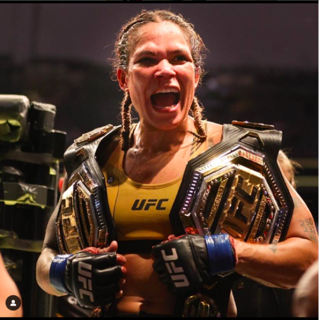Amanda Nunes es la primera y única doble campeona femenil de UFC